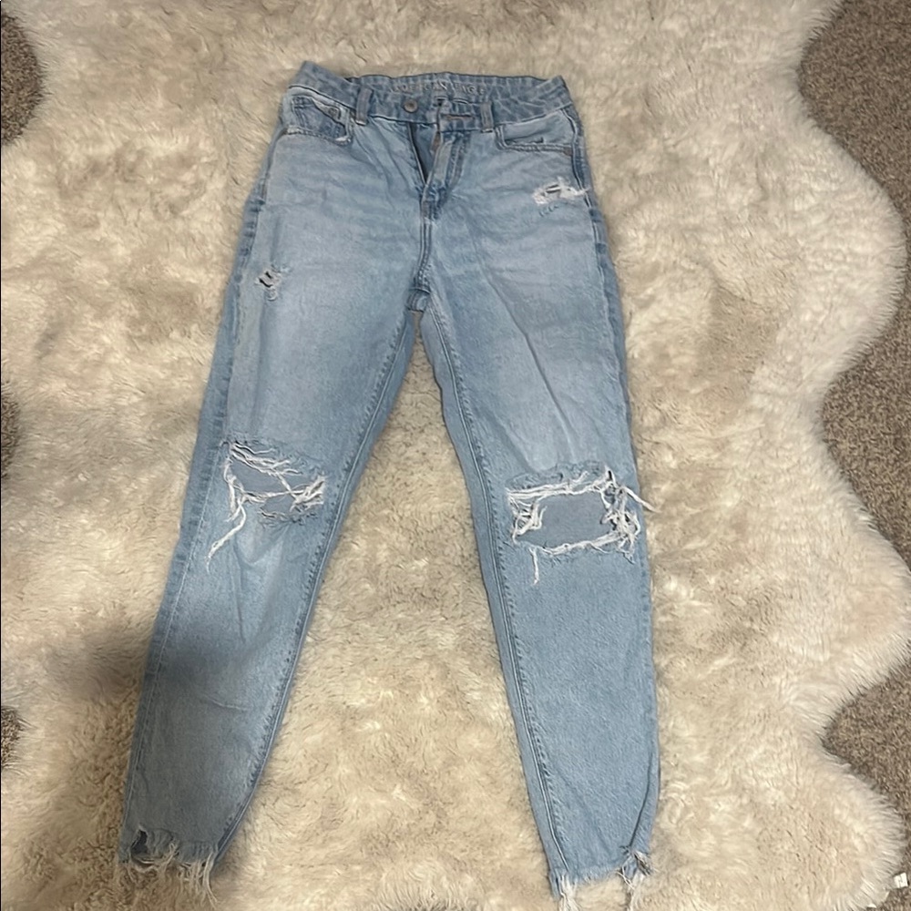 American Eagle Outfitters Light Blue Distressed Boyfriend Jeans